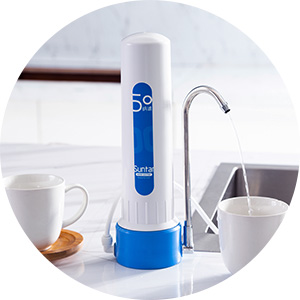 净水机，有的净水机使用的是黑金膜（石墨烯膜），有的是陶瓷膜供用户选择。